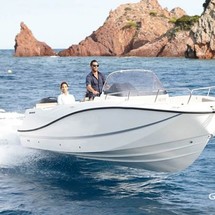 Quicksilver Activ 755 Open