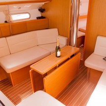 Jeanneau Sun Odyssey 42i