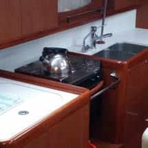 Beneteau Oceanis 43