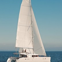 Lagoon 450 F