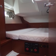 Beneteau Oceanis 45