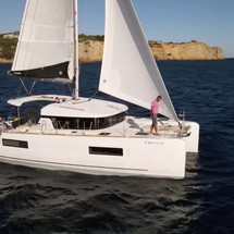 Lagoon 40