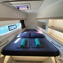 Fountaine Pajot Lucia 40