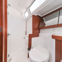Beneteau Oceanis 45