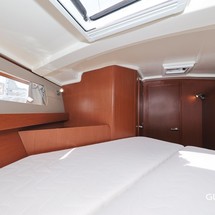 Beneteau Oceanis 41.1