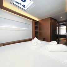 Lagoon 46