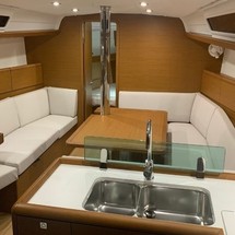 Jeanneau Sun Odyssey 389