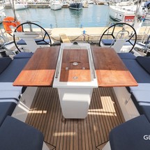 Beneteau Oceanis 51.1
