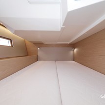 Beneteau Oceanis 51.1