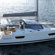 Fountaine Pajot Astréa 42