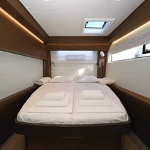 Lagoon 50