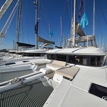 Lagoon 50
