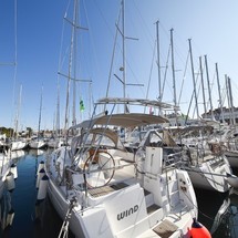 Beneteau Oceanis 40