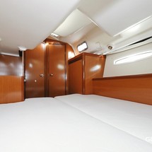Beneteau Oceanis 40