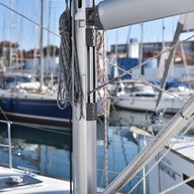 Beneteau Oceanis 40