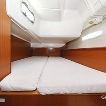 Beneteau Oceanis 40