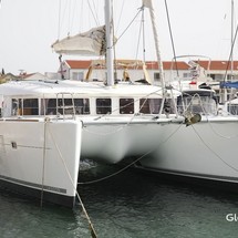 Lagoon 400