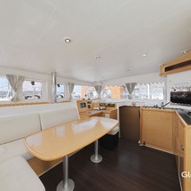 Lagoon 400