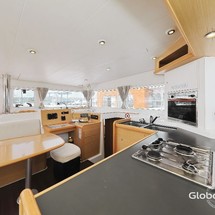 Lagoon 400