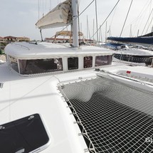 Lagoon 400
