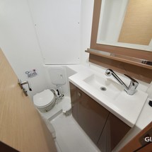 Fountaine Pajot Lucia 40