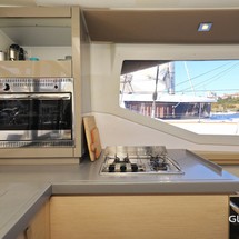 Fountaine Pajot Lucia 40