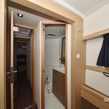 Fountaine Pajot Lucia 40