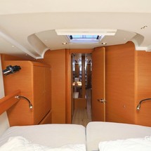 Jeanneau Sun Odyssey 449