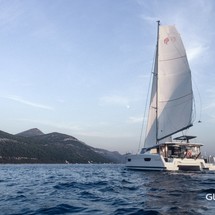 Fountaine Pajot Astréa 42
