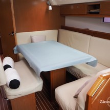 Bavaria 40