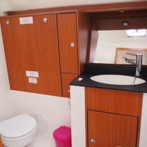 Bavaria 40