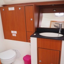 Bavaria 40