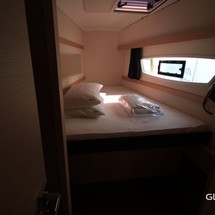 Fountaine Pajot Lucia 40