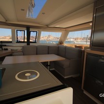 Fountaine Pajot Lucia 40