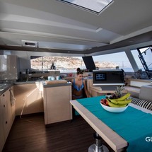 Fountaine Pajot Astréa 42