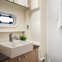 Bali catamarans 4.0 lounge