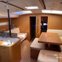 Jeanneau 53