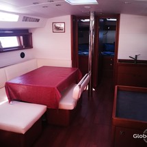Beneteau Oceanis 48