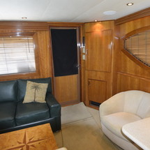 Hatteras GT45X Flybridge