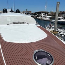 Pershing 62