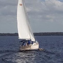 Island Packet Yachts Estero