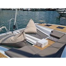 Lagoon 50