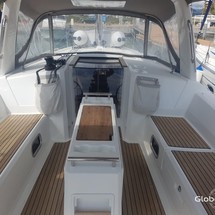 Beneteau Oceanis 38.1