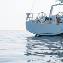 Beneteau Oceanis 38