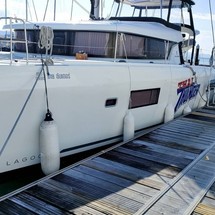 Lagoon 42