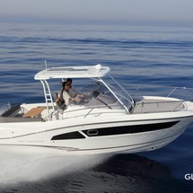 Jeanneau Cap Camarat 9.0 WA