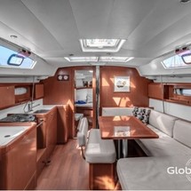 Beneteau Oceanis 43