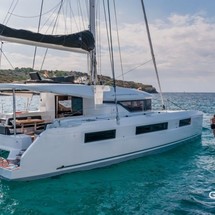 Lagoon 50