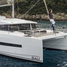 Bali catamarans 4.0 lounge