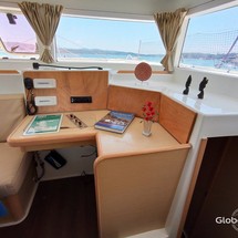 Lagoon 400